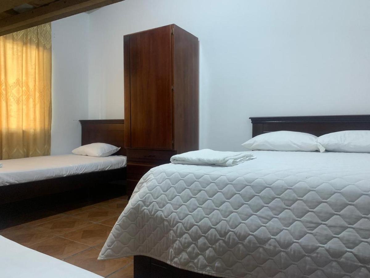 Casa Del Peregrino Santo Thomas Hotell Baños Exteriör bild