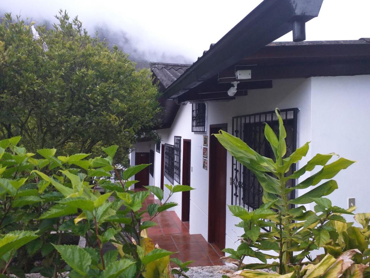 Casa Del Peregrino Santo Thomas Hotell Baños Exteriör bild